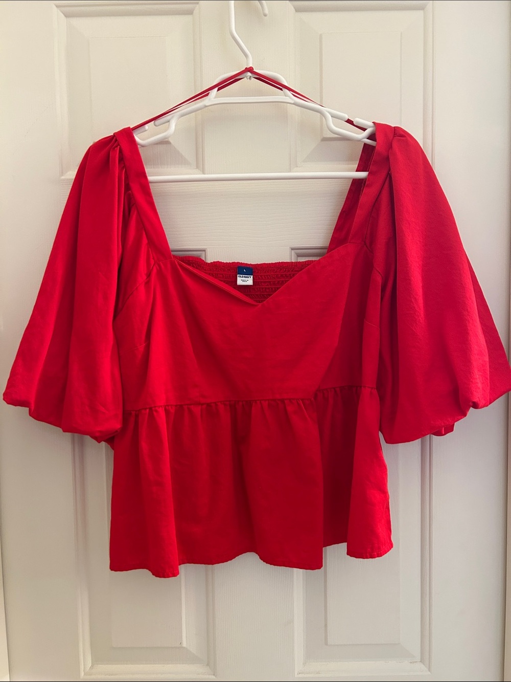 Old Navy Red Puff Sleeve Peplum Women’s Top - size Large